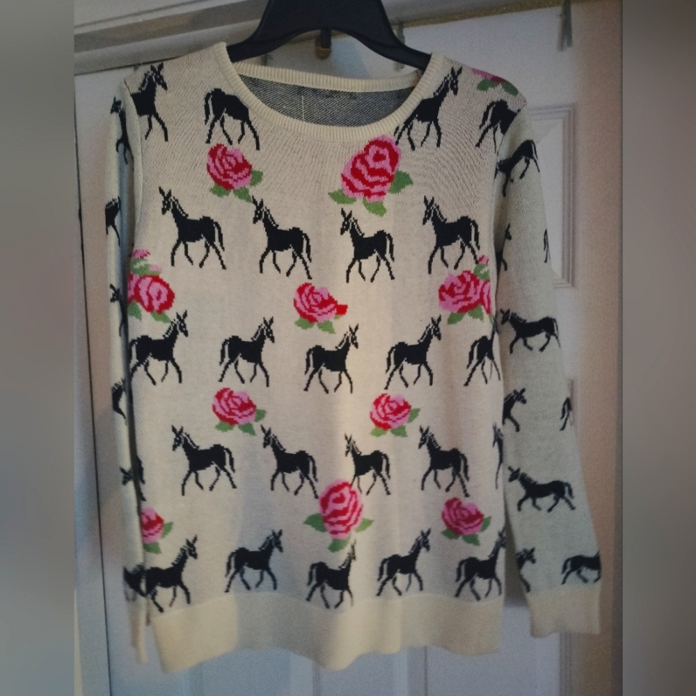 Graphic Knit Sweater